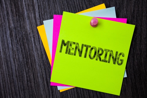 mentoring 2 Post it note with the word 'Mentoring' on it