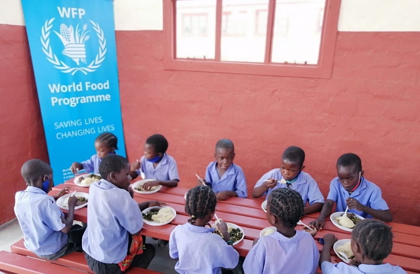 School children eating a nutritious meal