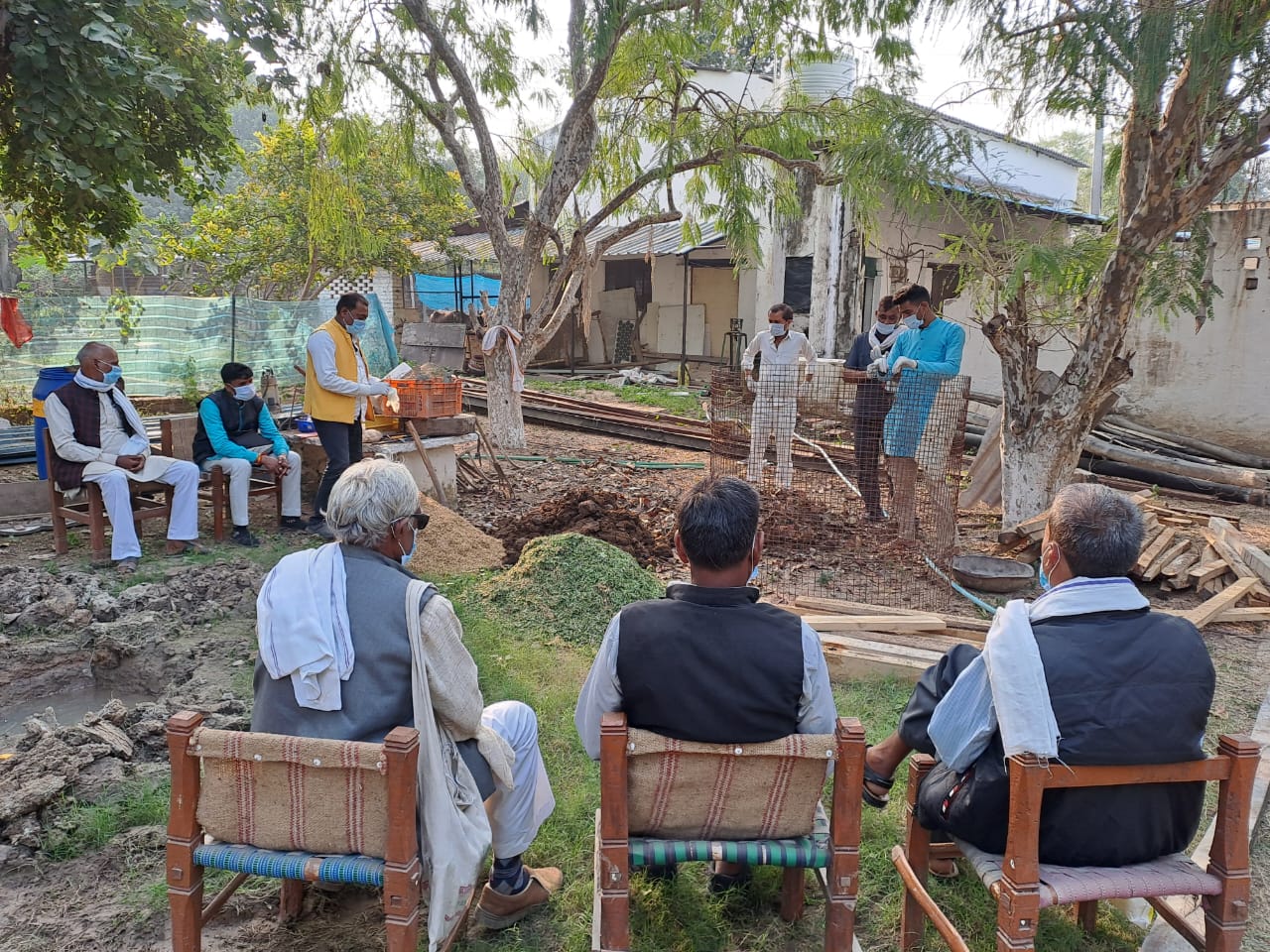 Farmers attending a natural compost making session
