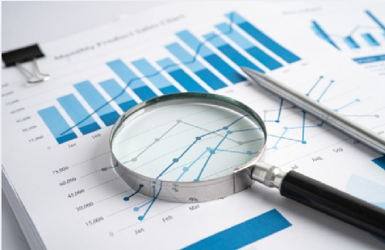 Image showing a magnifying glass signifying the counterfactual report